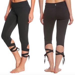 Manduka Flux yoga Capri leggings small S